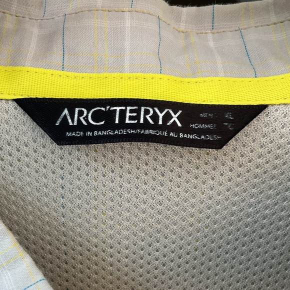 Arc’teryx Men’s Long Sleeve Button Down size XL - Picture 3 of 12